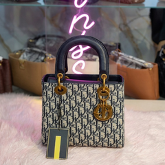 Hand Bag for Women Stylish Shoulder Bag Elegant Ladies Purse for Daily Use